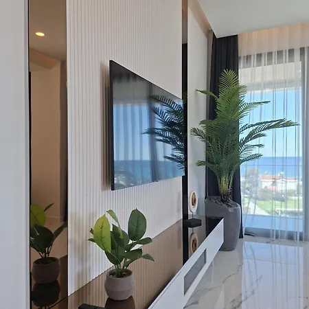 Panoramic View Balcony - Stylish 1br Sotira (Famagusta)