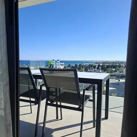Lägenhet Panoramic View Balcony - Stylish 1br